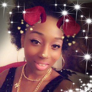 Meet your Posher, Celeste